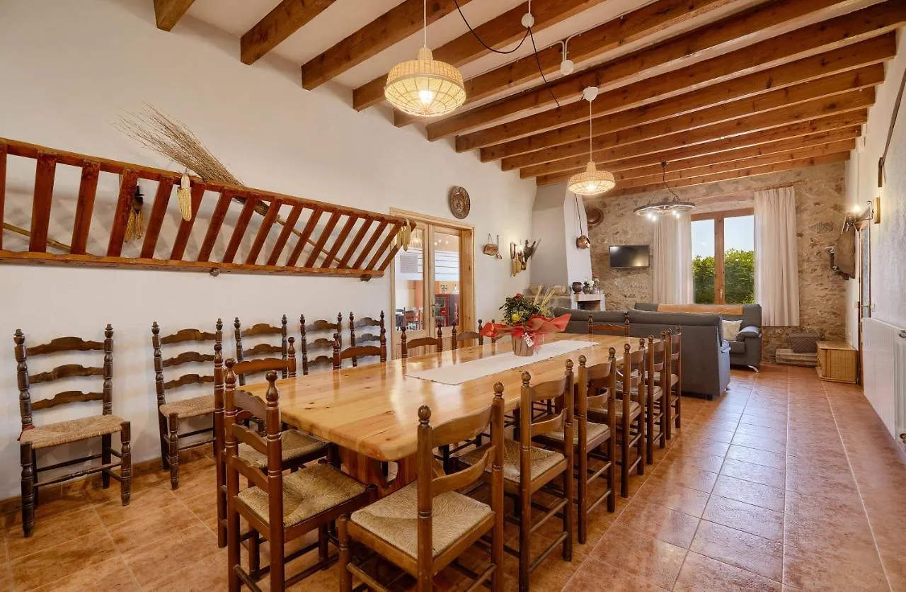 Guest house Mas Ribas Turismo Rural L'Armentera Spain