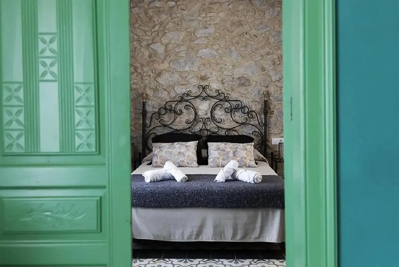 Guest house Mas Ribas Turismo Rural L'Armentera